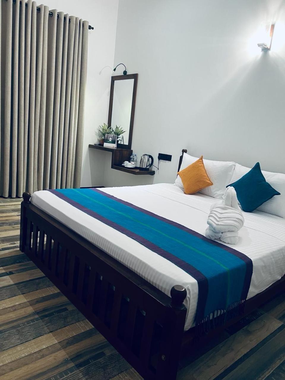 Mama'S Boutique Beach Hotel Negombo Exterior foto